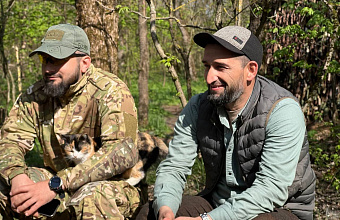 Руководитель отдела просвещения Муфтията РД по Кайтагскому району встретился с бойцами в зоне СВО