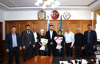 В Гергебильском районе чествовали семью участника СВО Магомеда Гитинова