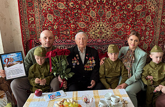 Депутат Марианна Останковская приняла участие в благотворительной акции для ветеранов ВОВ