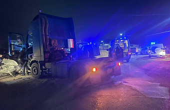 Водитель «Жигулей» скончался после столкновения с фурой в Дагестане