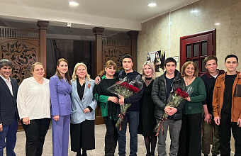 Участников Всероссийской олимпиады школьников по математике встретили в аэропорту Махачкалы