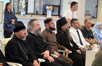 Интеллектуальная игра «Связь времен» объединила молодежь разных конфессий в Махачкале