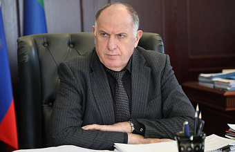 Абдулмуслим Абдулмуслимов встретился с руководством ресурсоснабжающих компаний Дагестана