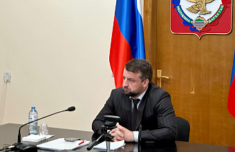 Глава Избербаша провел совещание по вопросам обеспечения жильем детей-сирот