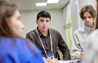 Курбан Таймазов представил Дагестан на форуме «На волне»