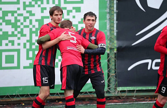 Лидеры Суперлиги Денеб ЛФЛ потерпели поражения