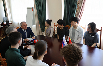 В ДГМУ стартовала российско-китайская летняя школа по стоматологии