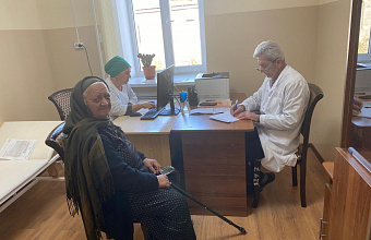 «Старшее поколение» в Дербенте: 250 пожилых граждан получили помощь в прохождении диспансеризации