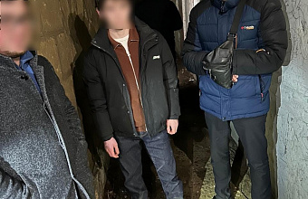 Двух подростков в Дагестане осудили за продажу оружия