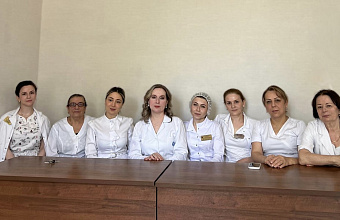 В Махачкале провели лекцию о подготовке к беременности у женщин с синдромом поликистозных яичников