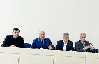 В Гунибском районе за 2024 год отмечено снижение преступности и аварийности на дорогах