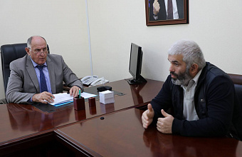 Жителю Кизилюрта помогут с лекарственным обеспечением