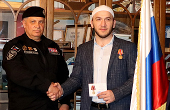 В Санкт-Петербурге дагестанца наградили медалью «За активную военно-патриотическую работу»