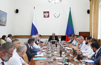 Абдулмуслим Абдулмуслимов провёл совещание по ситуации с энергоснабжением Дагестана