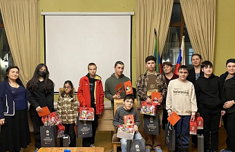 В Национальном музее Дагестана провели адаптированную экскурсию к Международному дню инвалидов