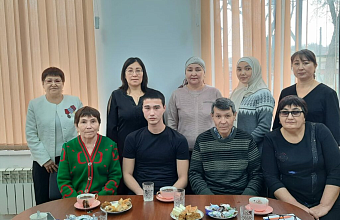 Коллектив газеты «Голос степи» провел очередную  встречу с участником СВО Р. Сагиндиковым