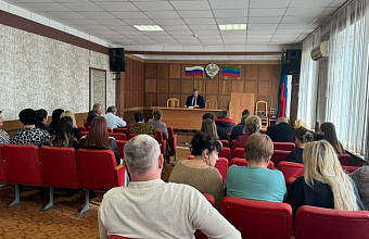 В Кизляре обсудили поправки в городской устав