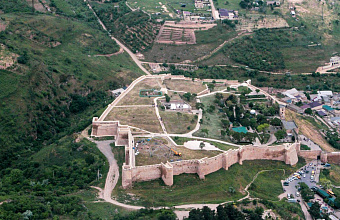 Дербентскую крепость и Чиркейскую ГЭС могут изобразить на новой купюре в 500 рублей