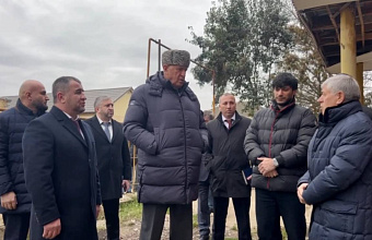 Премьер-министр Дагестана прибыл в Дагестанские Огни с рабочим визитом