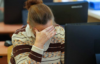 В МВД предупредили о новом мошенничестве с фальшивыми выплатами ветеранам труда