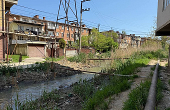 В Махачкале вышедшая из берегов река Тарнаирка повредила более 100 жилых домов