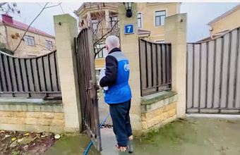 Газовики наведались к должникам элитных дачных поселков Махачкалы