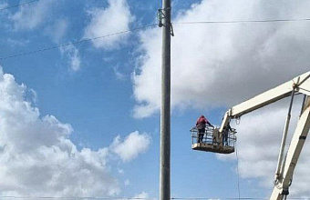 В Дагестане из-за шквалистого ветра без энергоснабжения остались 90 тысяч человек