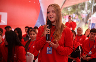 На молодежном форуме «Каспий-2025» прошла встреча с руководителем ЦУР Дагестана