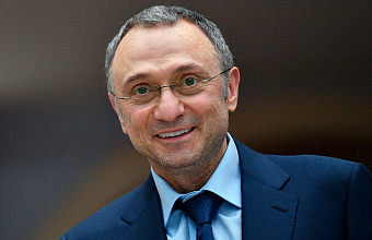 Абдулмуслим Абдулмуслимов поздравил с днем рождения Сулеймана Керимова