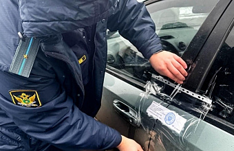 В Дагестане суд ужесточил приговор бывшему приставу, осужденному за получение взятки