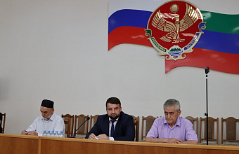 В Избербаше на собрании актива обсудили вопросы жизнедеятельности города