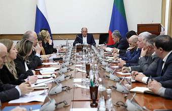 Абдулмуслим Абдулмуслимов провел заседание оргкомитета по подготовке к Российской выставке овец и коз