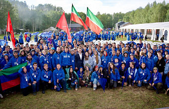 Делегация Дагестанского отделения «Молодой гвардии» приняла участие во Всероссийском форуме «Гвардейск»