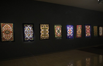 В Дербенте открылась уникальная выставка «Гапшима и Усиша. Расшитые предания»