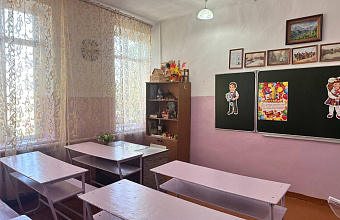 В махачкалинских школах № 15 и № 20 открыли классы для учеников с особыми потребностями в развитии