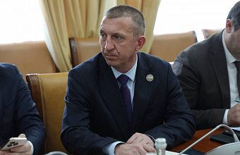 Абдулмуслим Абдулмуслимов представил начальника отдела по делам ветеранов и участников СВО