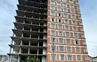В Махачкале решением суда десятиэтажный жилой дом признан незаконным