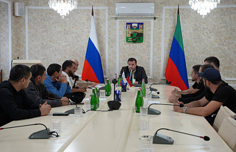 Глава Хасавюрта взял на личный контроль вопросы социальной поддержки участников СВО