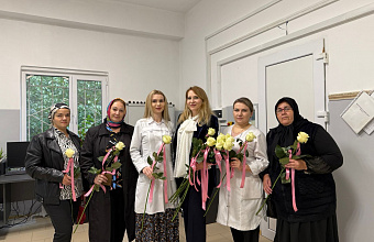 В Хасавюрте состоялась акция «Розовая лента» для матерей и жен участников СВО