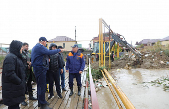 Премьер Дагестана проверил ход расчистки затора на р. Черкес-Озень, возникшего из-за ливней