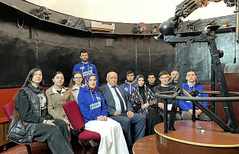 Молодогвардейцы Дагестана организовали посещение Планетария для молодежи во Всемирный день авиации и космонавтики