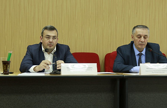 Вопросы реализации программы соцконтракта и адресности предоставляемой помощи обсудили в Минтруде Дагестана