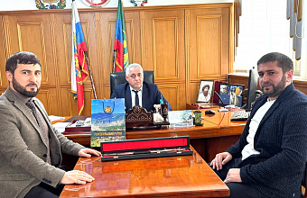 Глава Гергебильского района встретился с проректором ДГИ РД