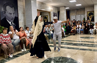 Даргинский театр представил отрывок из спектакля «Сагид» ко Дню единства народов Дагестана