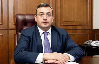 Министр труда РД Магомедзагид Кихасуров поздравил дагестанцев с Международным днем семьи