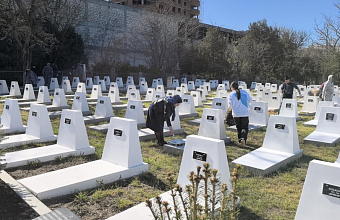 Патриоты Дагестана вместе привели в порядок воинское кладбище