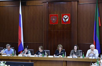 Круглый стол «Культура и искусство как средство патриотического воспитания» прошел в Махачкале