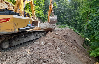 В Казбековском районе Дагестана продолжается строительство группового водовода