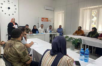 Работники Комплексного центра в Каспийске оказали правовую помощь семьям участников СВО