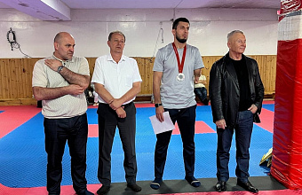В Махачкале прошло чествование серебряного призёра Паралимпийских игр по тхэквондо Алиасхаба Рамазанова